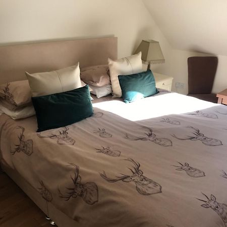 Апартаменты Culag Lochside Self Catering Лусс Экстерьер фото