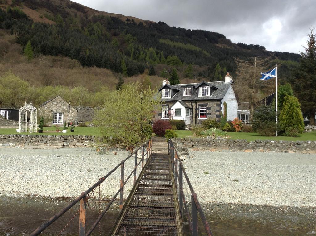 Апартаменты Culag Lochside Self Catering Лусс Экстерьер фото